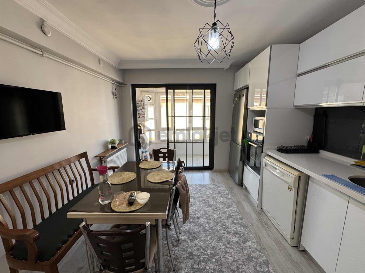 Pera'dan Yeni Mahalle Vatan Caddesi Satılık 3+1 Daire - 12