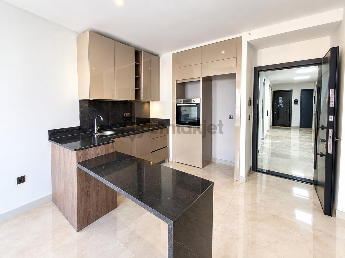 Referans Ankara'da Kiralık 10.kat Eşyasız 1+1 Daire /marka - 3