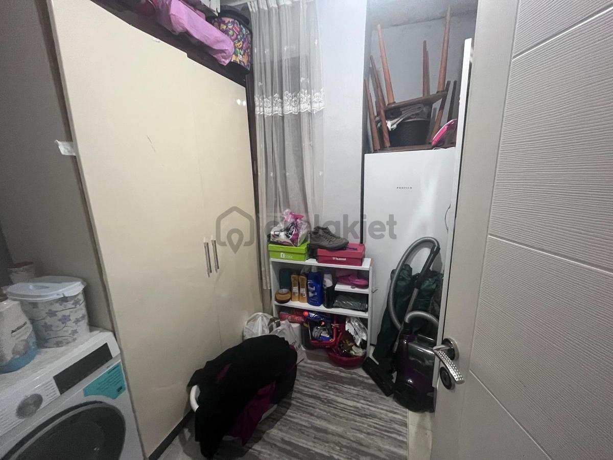 Söğütlü Çeşme'de 2,5+1 85m2 Geniş Ferah Arakat Daire - 20