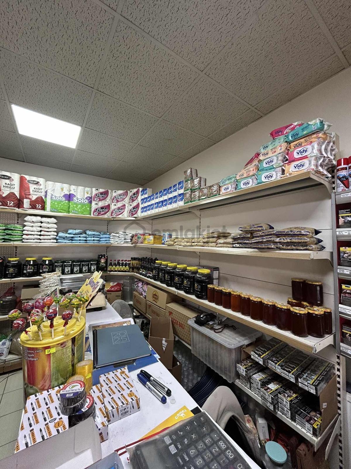 Küçük Kumköprü Caddesinde 40 M2 Devren Satılık Market - 10