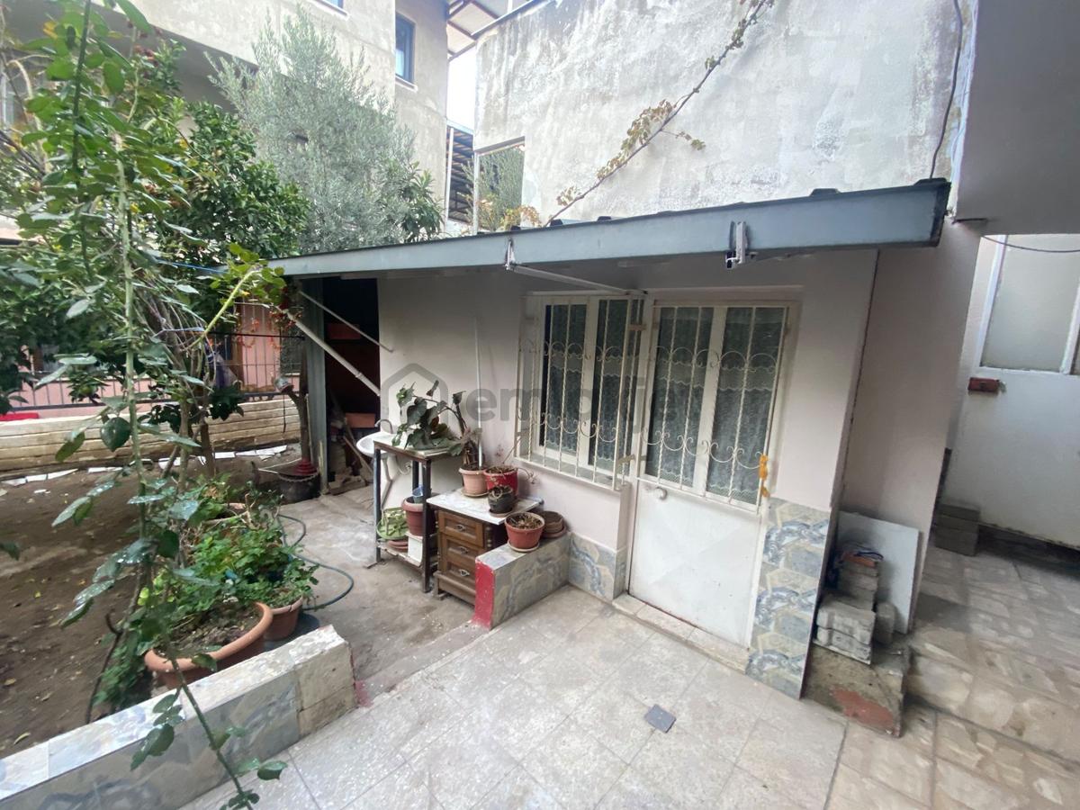 Şehir İçinde Bahçeli 1+1 Satılık Daire - 12