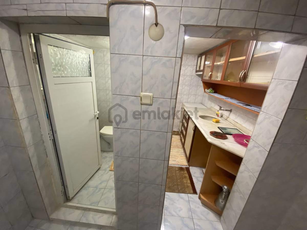 Şehir İçinde Bahçeli 1+1 Satılık Daire - 2