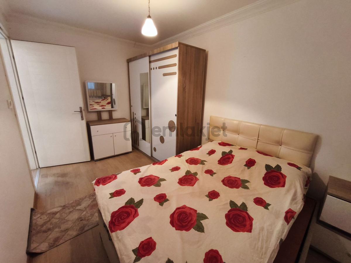 Kuşadası Davutlar’da Satılık Cadde Cepheli 1+1 Daire... - 7