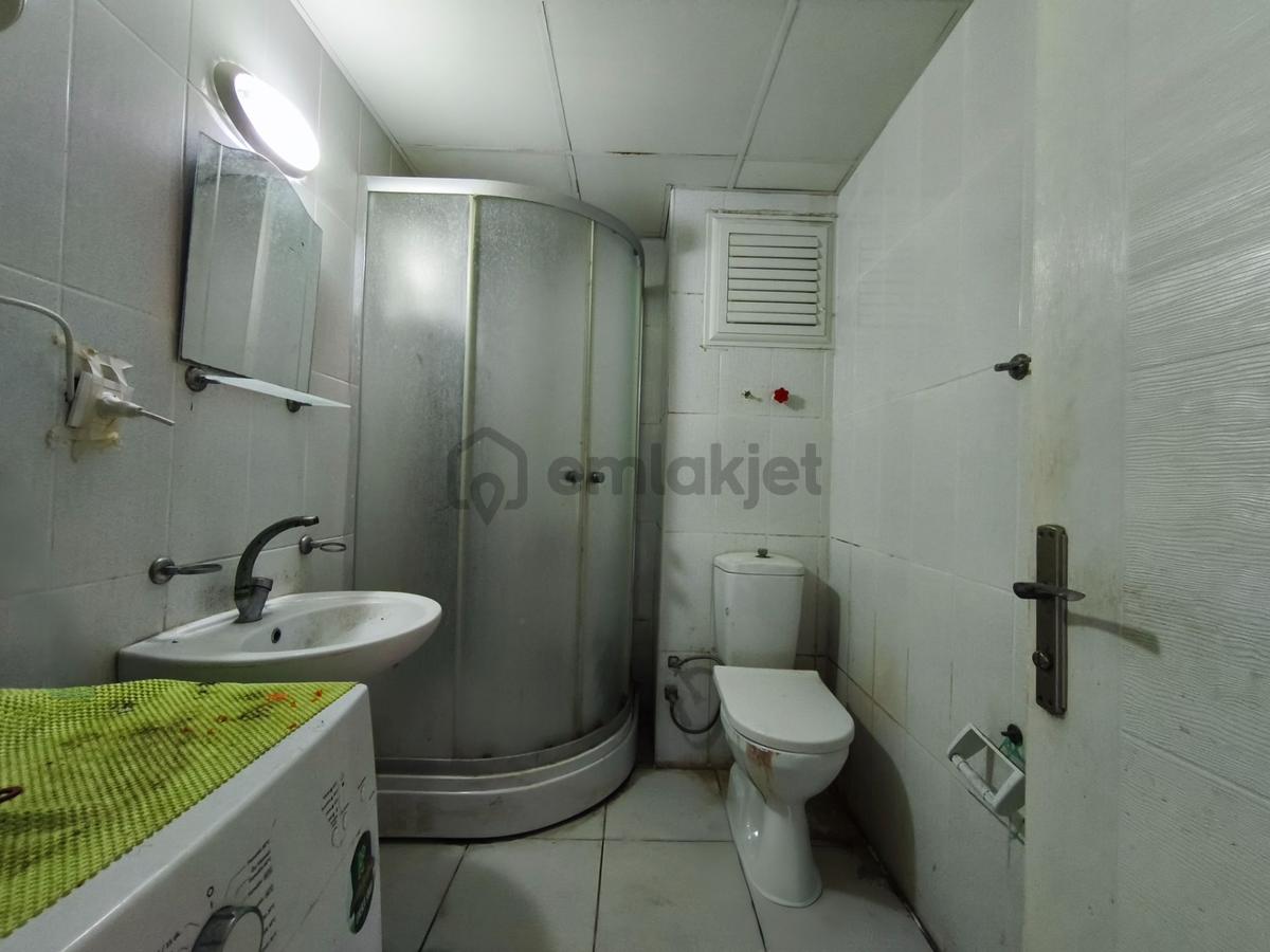 Kuşadası Davutlar’da Satılık Cadde Cepheli 1+1 Daire... - 8