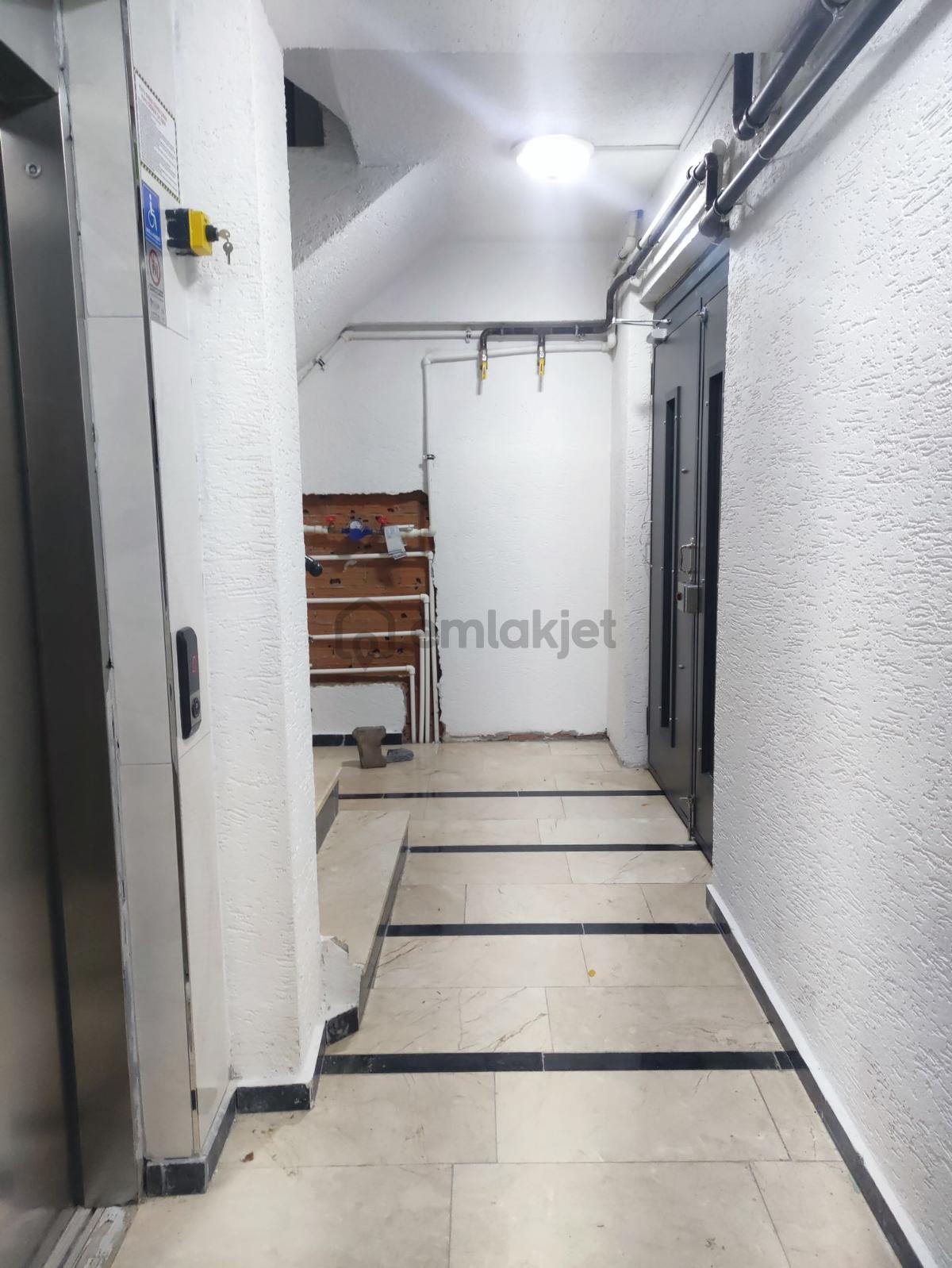 Sıfır 2+1 Hürriyet Cad Üzerinde Güney& Batı - 10