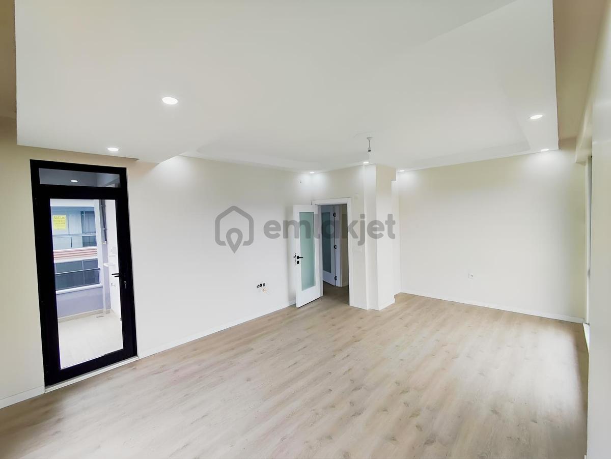Çiftlikköy'de Doğa Manzaralı, Teraslı 3+1 Satılık Dubleks Daire - 30