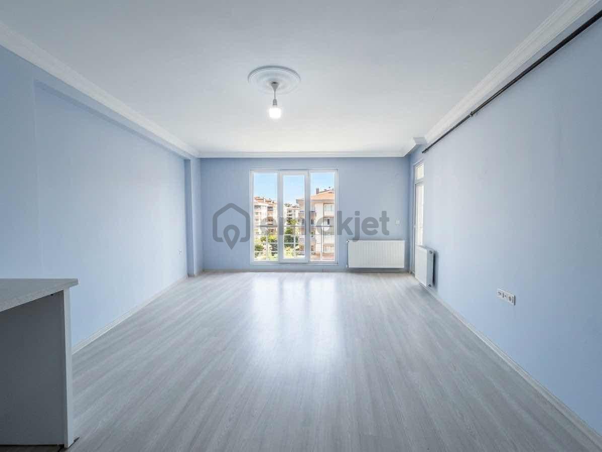 Bucak Mahallesi'nde/100 M2/2+1/asansörlü/kiralık Daire - 17