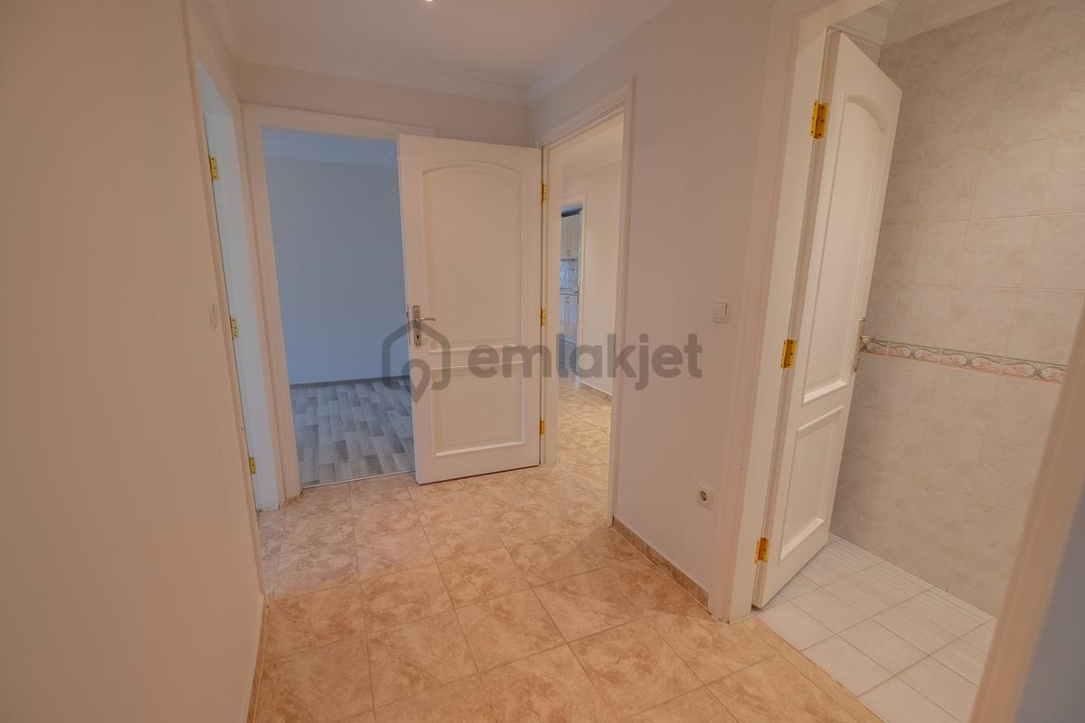 Hat Boyunda Aqua Florya Avm Yakını 3+1 Keyifli Giriş Katı - 13