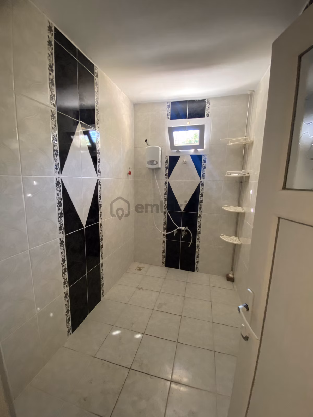 Tarsus Kavaklı Mahallesi'nde Kiralık 2+1 Giriş Kat Daire - 10