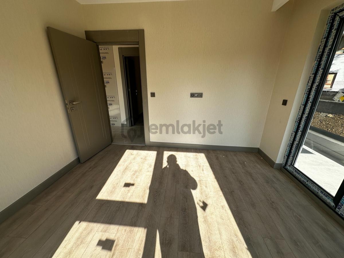 Ata Mahallesi Kabil Caddesi Sıfır 2+1 Daire 75 M² Yerden Isıtmal - 17
