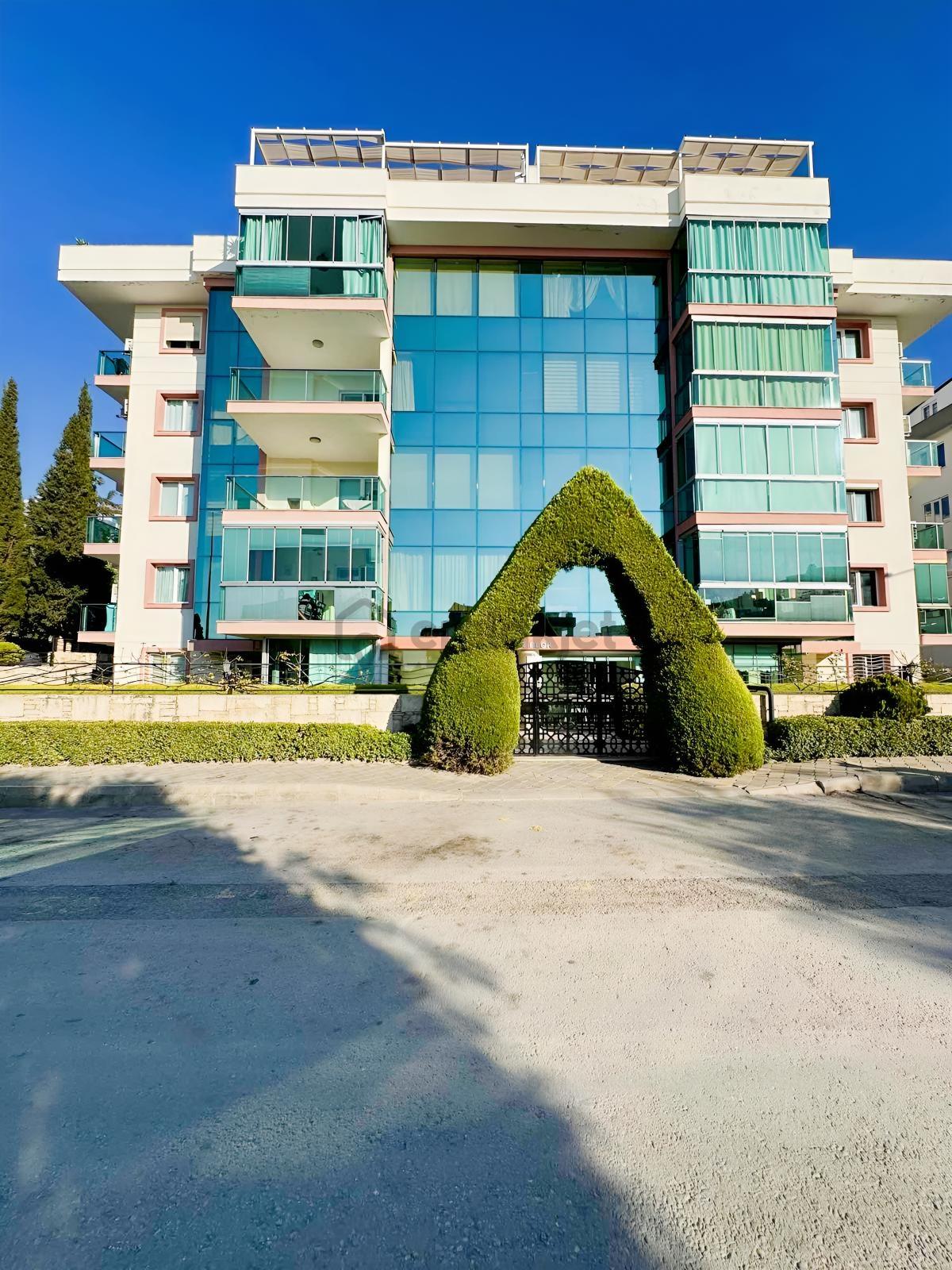 Ege Mah. Doğalgazlı Ve Havuzlu Satılık 3+1 Daire