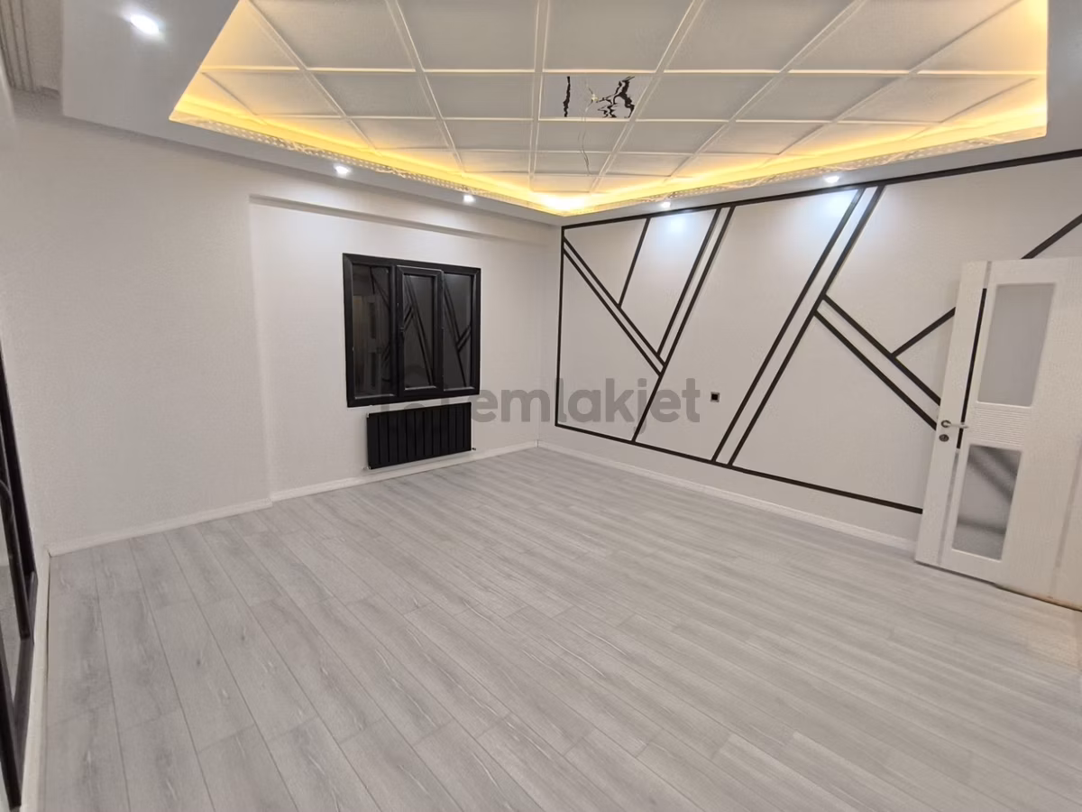 Maride Emlak'tan Eski Avm Arkasında Kiralık 2+1 Lüx Daire