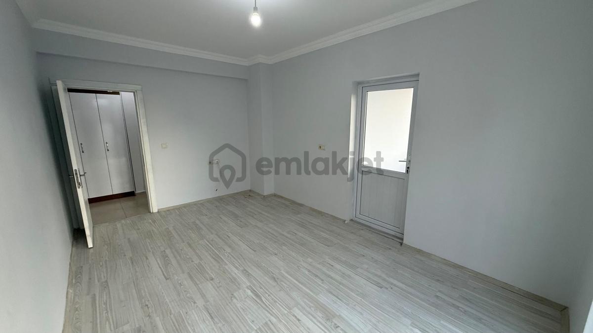 Yıldız Emlak'tan Kiralık 2+1 Daire - 14