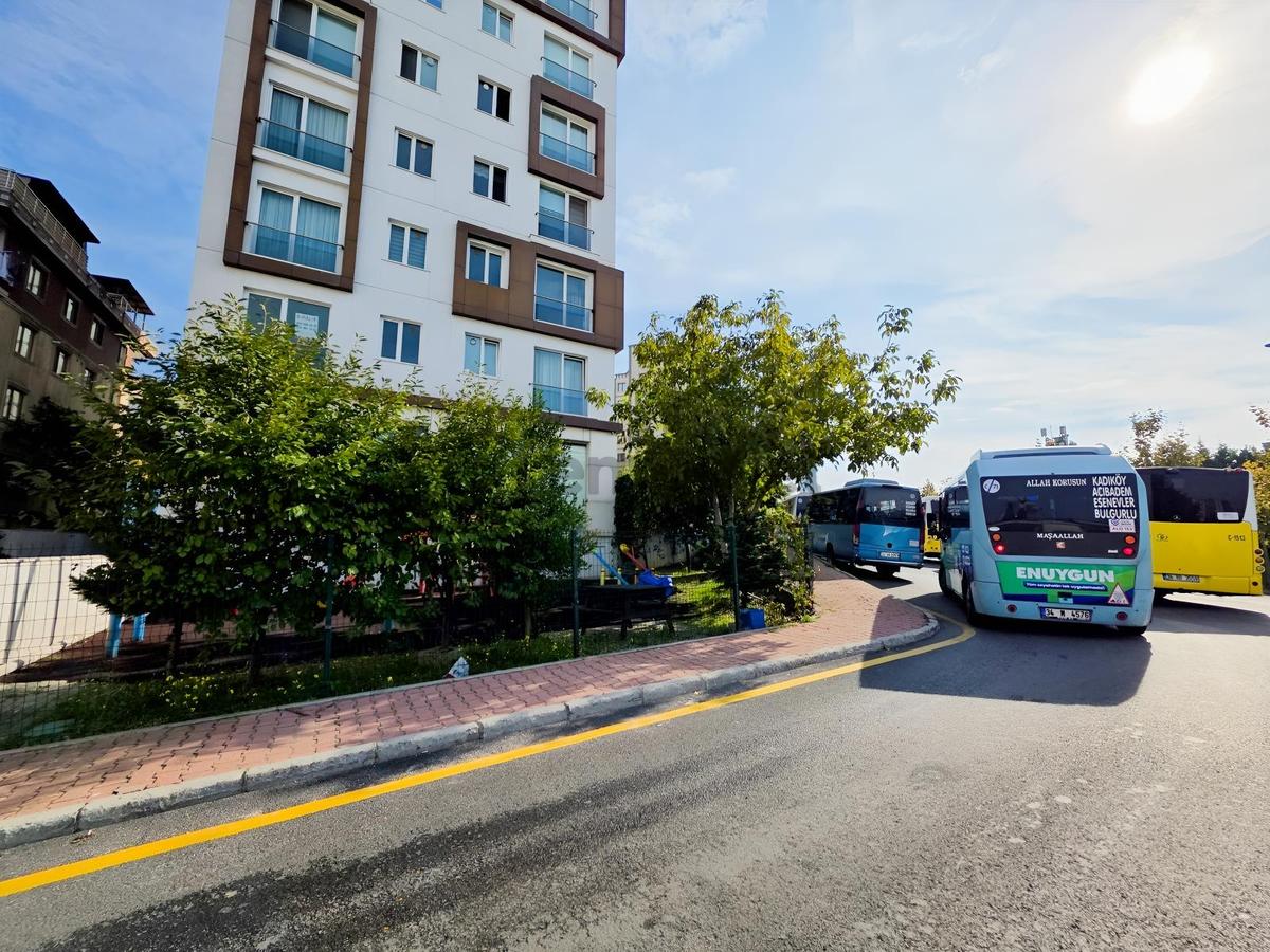 Ümraniye Esenevler Lidya Evlerinde Manzaralı Satılık 2+1 Ara Kat - 36