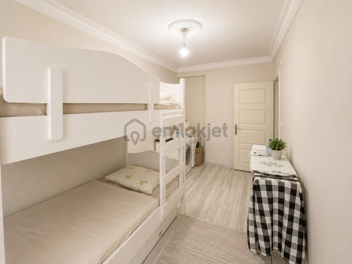 Eyüpsultanda Harika Konumda Manzaralı Satılık 2+1 Arakat Daire - 18