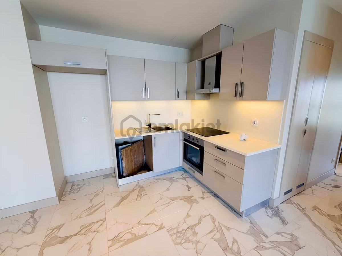 Modernyaka Tek Yetkili Kiralama Ofisinden Kiralık 2+1 - 4