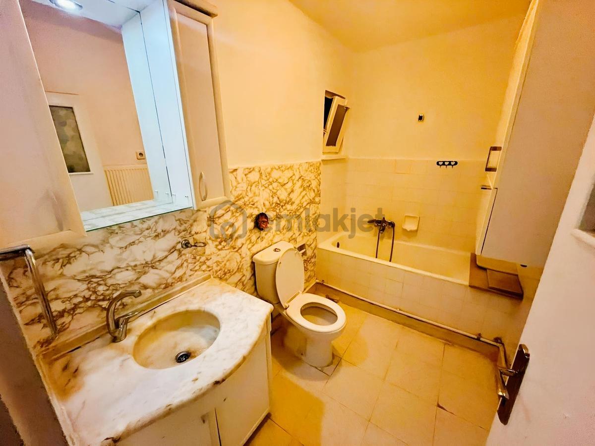 Esat Caddesi 3+1 Ön Cephe Kiralık Asansörlü - 17