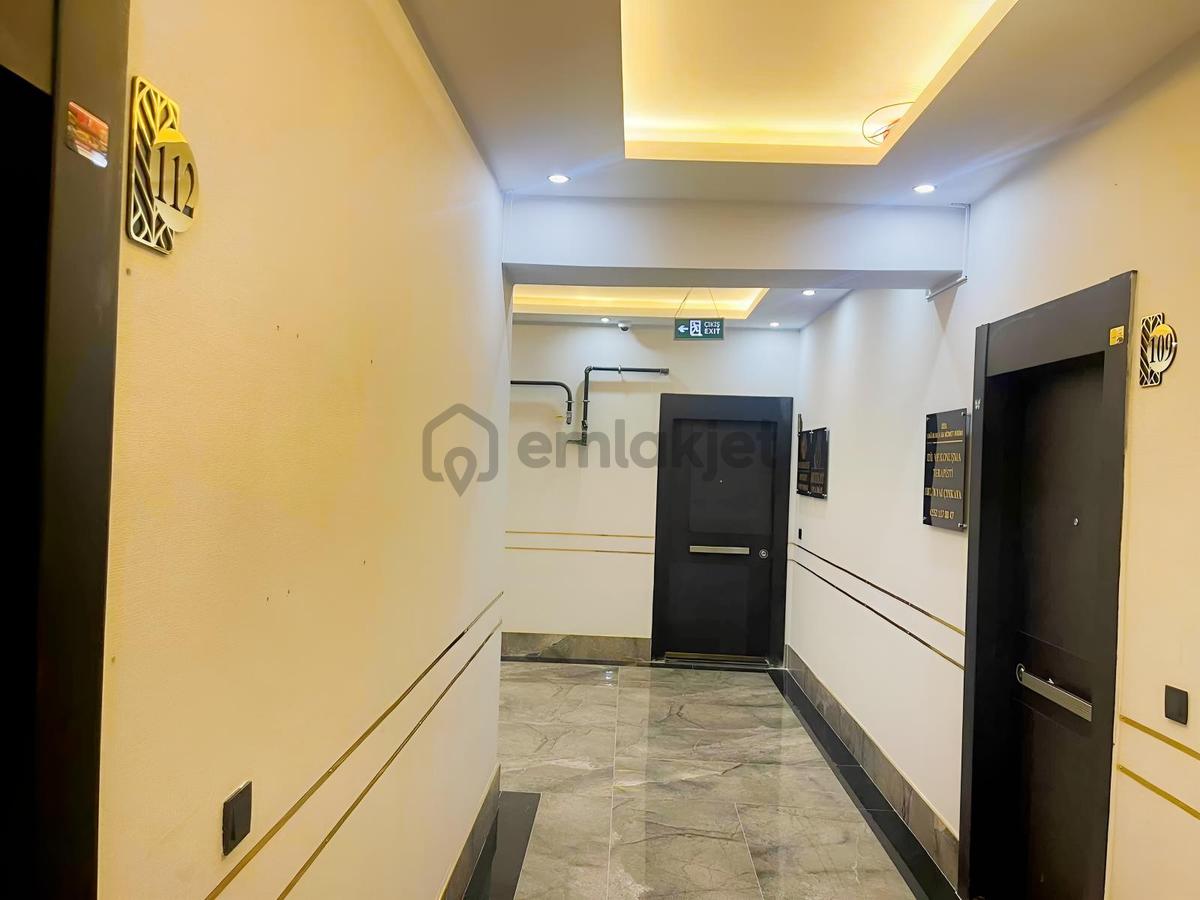 Beylerbeyi Pılaza Kiralık Ofis - 22