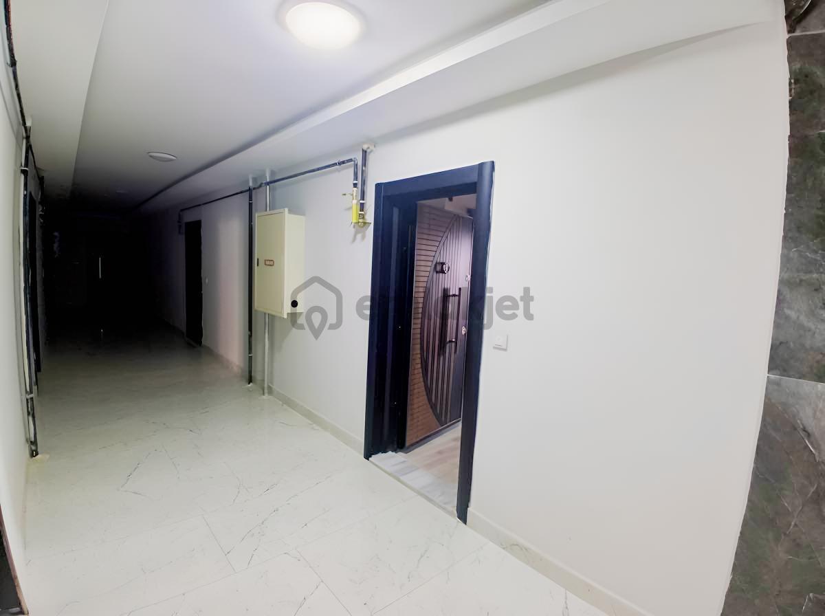Van Merkez De Kiralık 2+0 Daire - 5