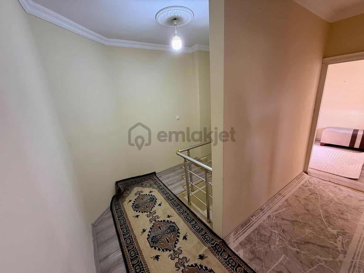 Van Sıhke Caddesi Üzerinde Kiralık 2+1 Eşyalı Dublex Daire - 12