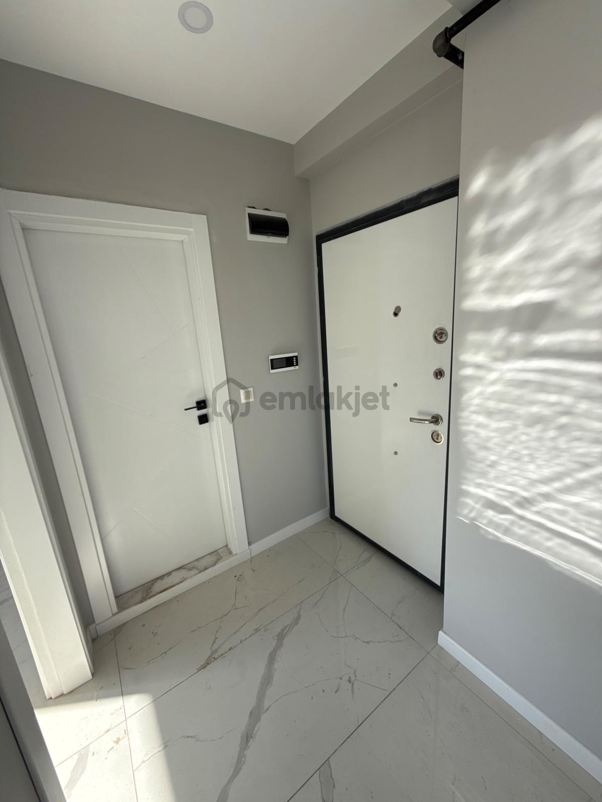 Sahibinden Sahibinden 2.kat Manzaralı Sıfır Daire - 9