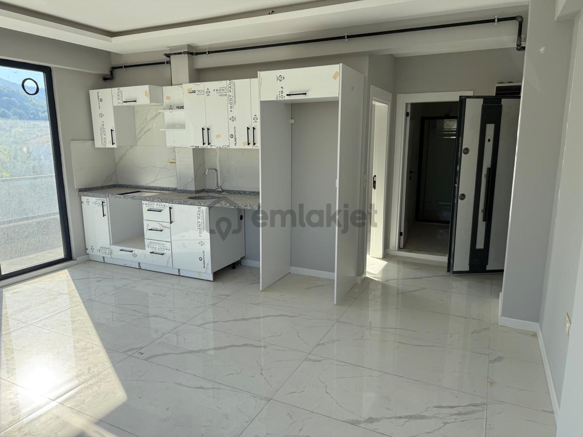 Sahibinden Sahibinden 2.kat Manzaralı Sıfır Daire - 12