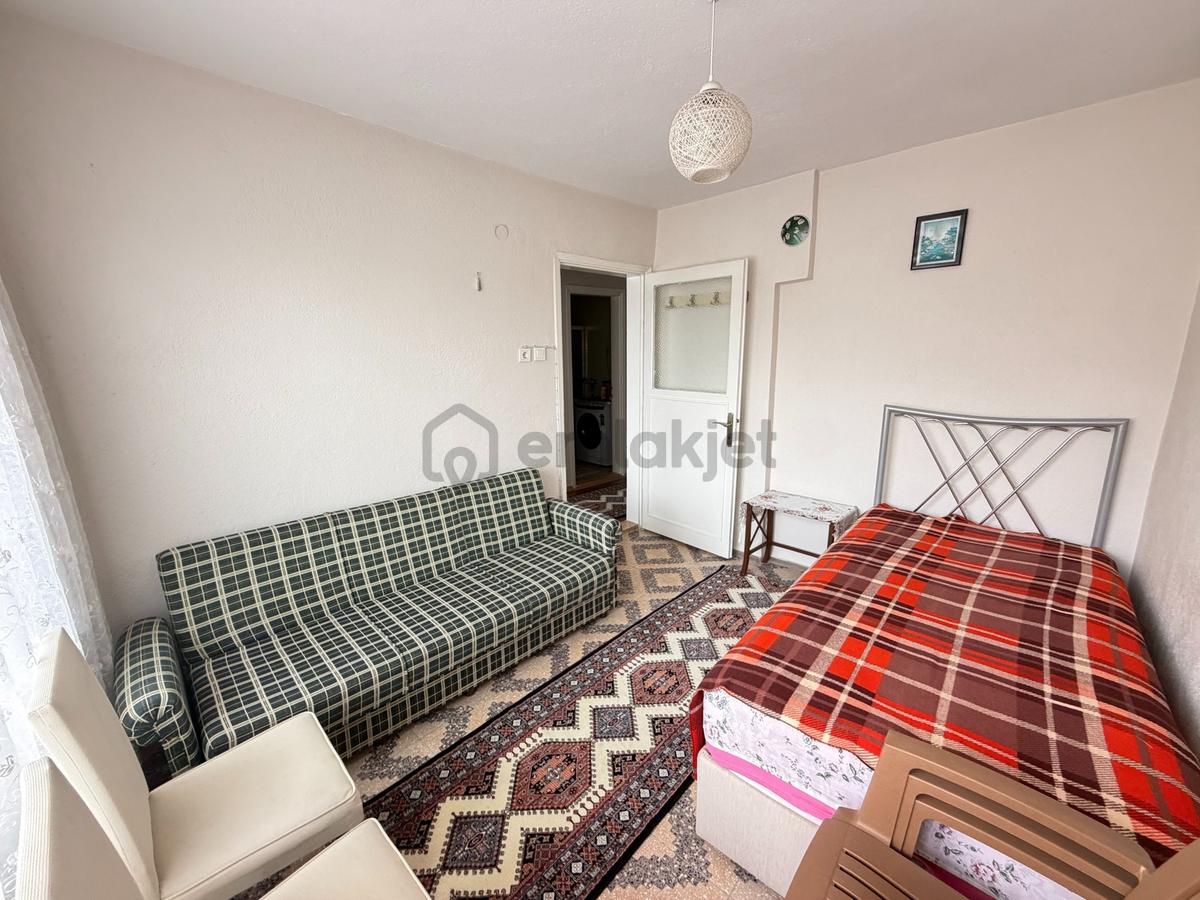 Çamdibi Burak Reis Caddesi Üzerinde 2+1 Kiralık Daire Teraslı - 18