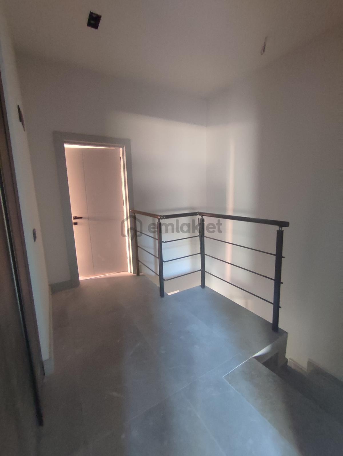 Güzelobada Satılık 3+1 Dubleks Daire - 24