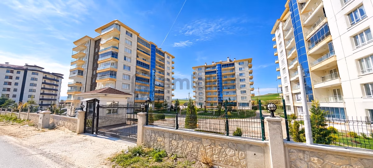 Sincan Alcıda Site İçerisinde 3+1 Kiralık Daire