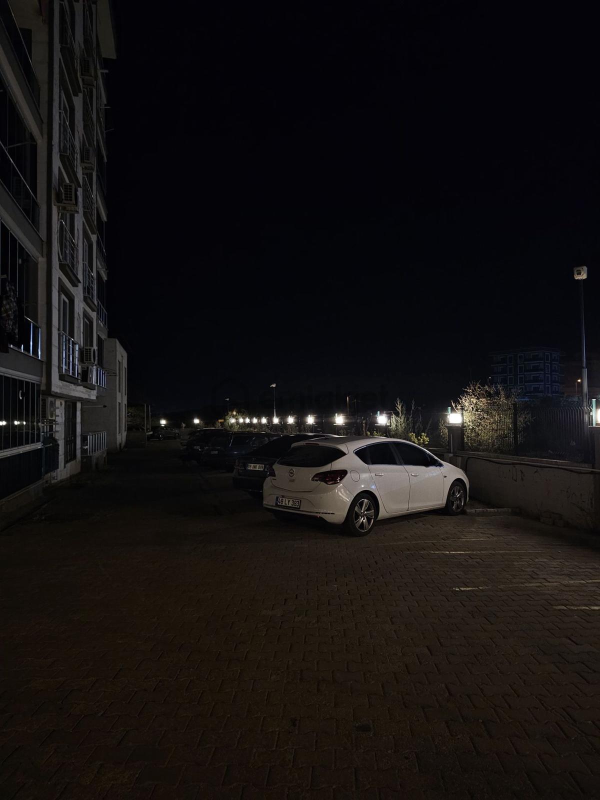 Sahibinden Sahibinden Acil Site İçinde İnönü Mahallesinde 2+185 M² - 3