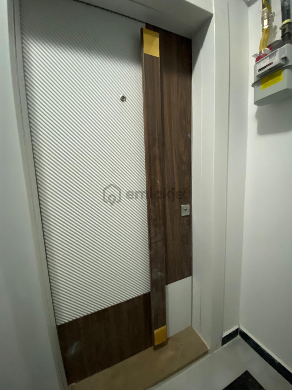 Markadan Bahçeleriçinde Kiralık 2+0 Daire - 6