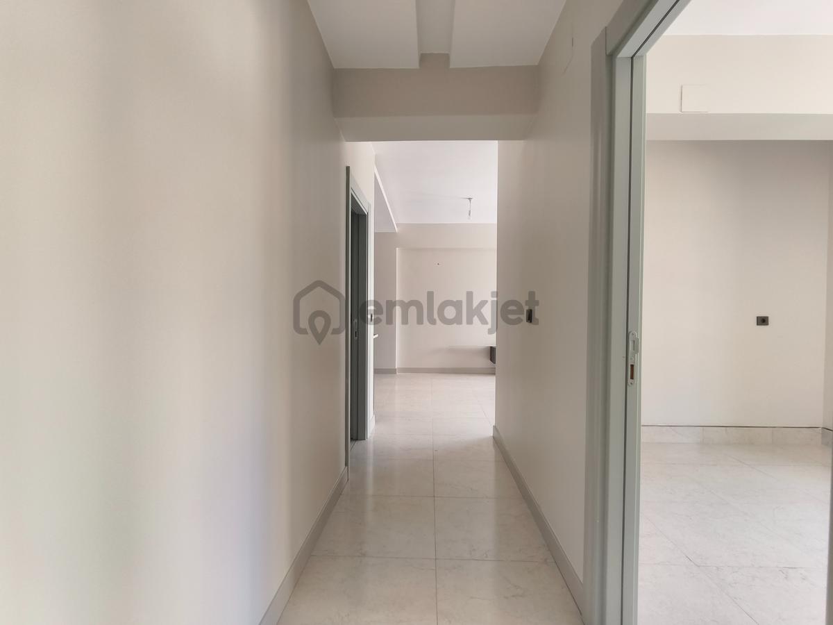 Yeni Rota'dan Merkezi Konumda 2+0 Daire - 25