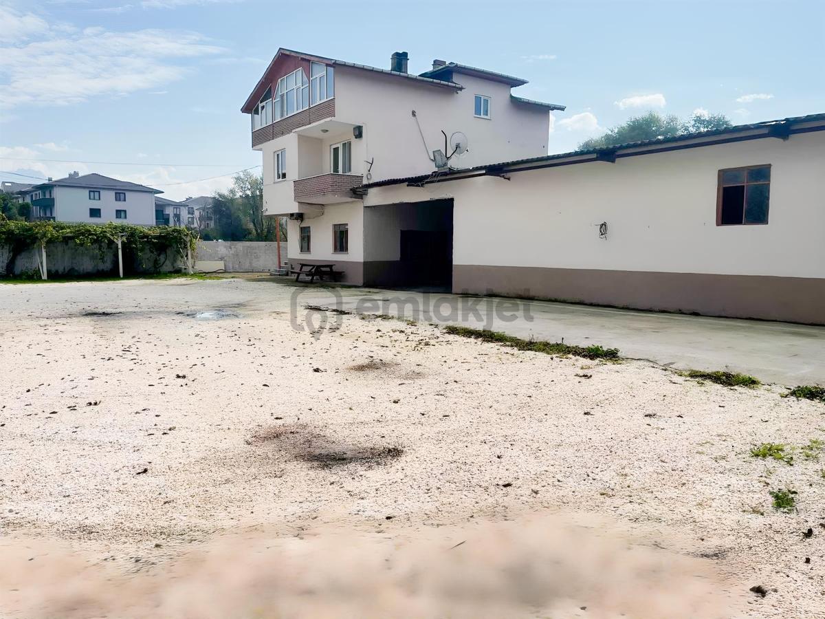 Sakarya Geyve Merkez 1400 M2 Açık Alanlı Kiralık & İş Yeri - 3