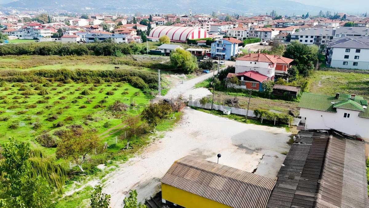 Sakarya Geyve Merkez 1400 M2 Açık Alanlı Kiralık & İş Yeri - 12