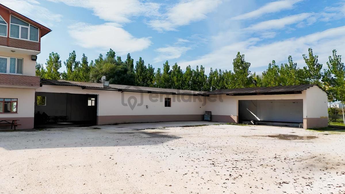 Sakarya Geyve Merkez 1400 M2 Açık Alanlı Kiralık & İş Yeri - 23