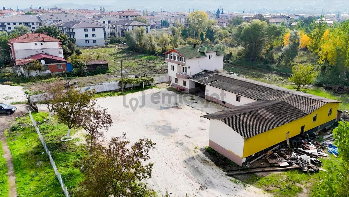 Sakarya Geyve Merkez 1400 M2 Açık Alanlı Kiralık & İş Yeri - 15