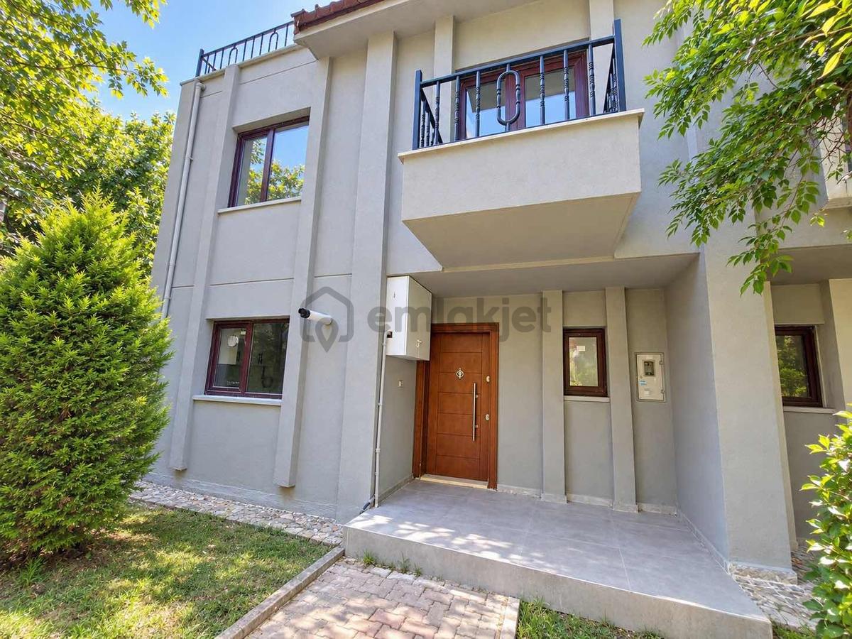 Finansman'dan..havuzlu..geniş Bahçeli..çift Mutfaklı..köşe Villa - 11