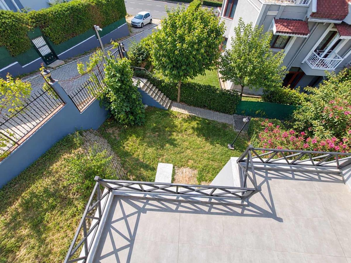 Finansman'dan..havuzlu..geniş Bahçeli..çift Mutfaklı..köşe Villa - 16