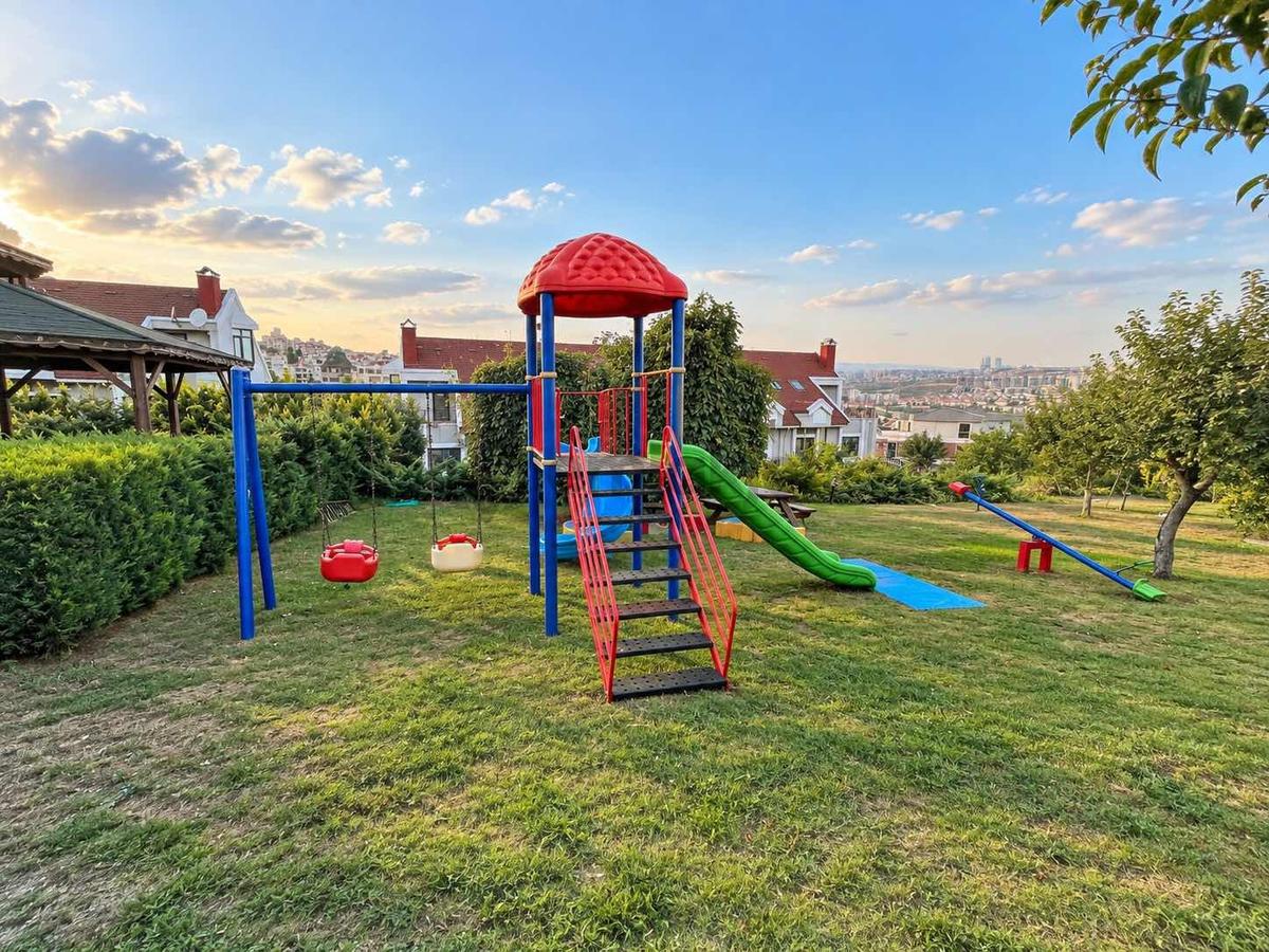 Finansman'dan..havuzlu..geniş Bahçeli..çift Mutfaklı..köşe Villa - 15