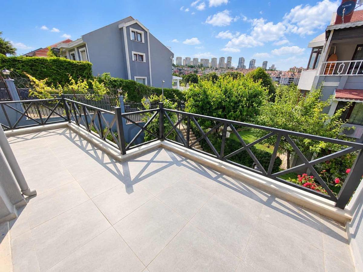 Finansman'dan..havuzlu..geniş Bahçeli..çift Mutfaklı..köşe Villa - 25