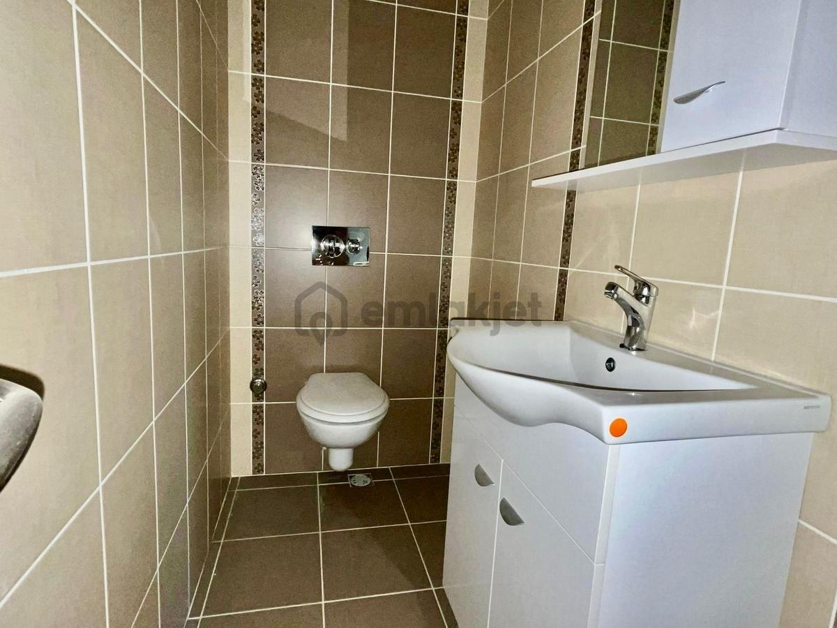 Remax Leon Balat Prestij Evleri'nde Kiralık 4+1 Daire - 17