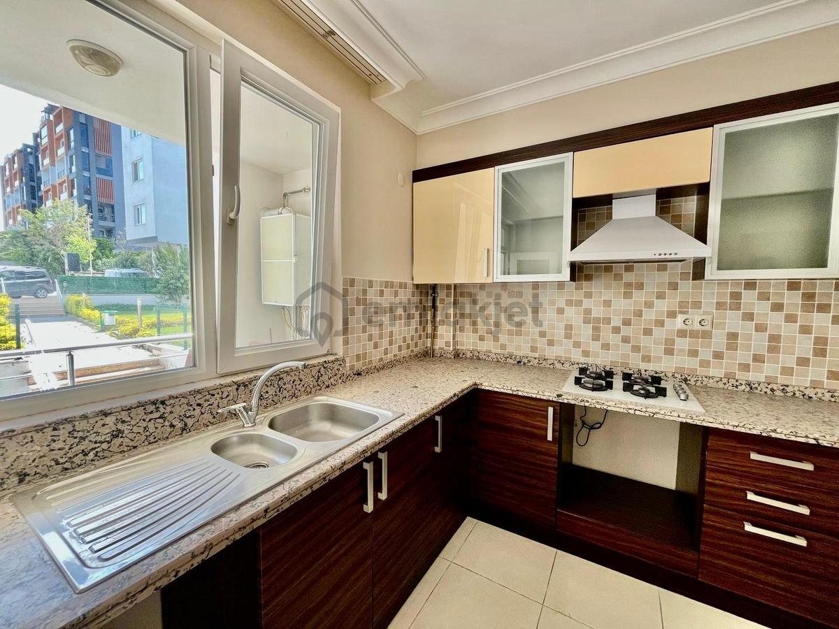 Remax Leon Balat Prestij Evleri'nde Kiralık 4+1 Daire - 10
