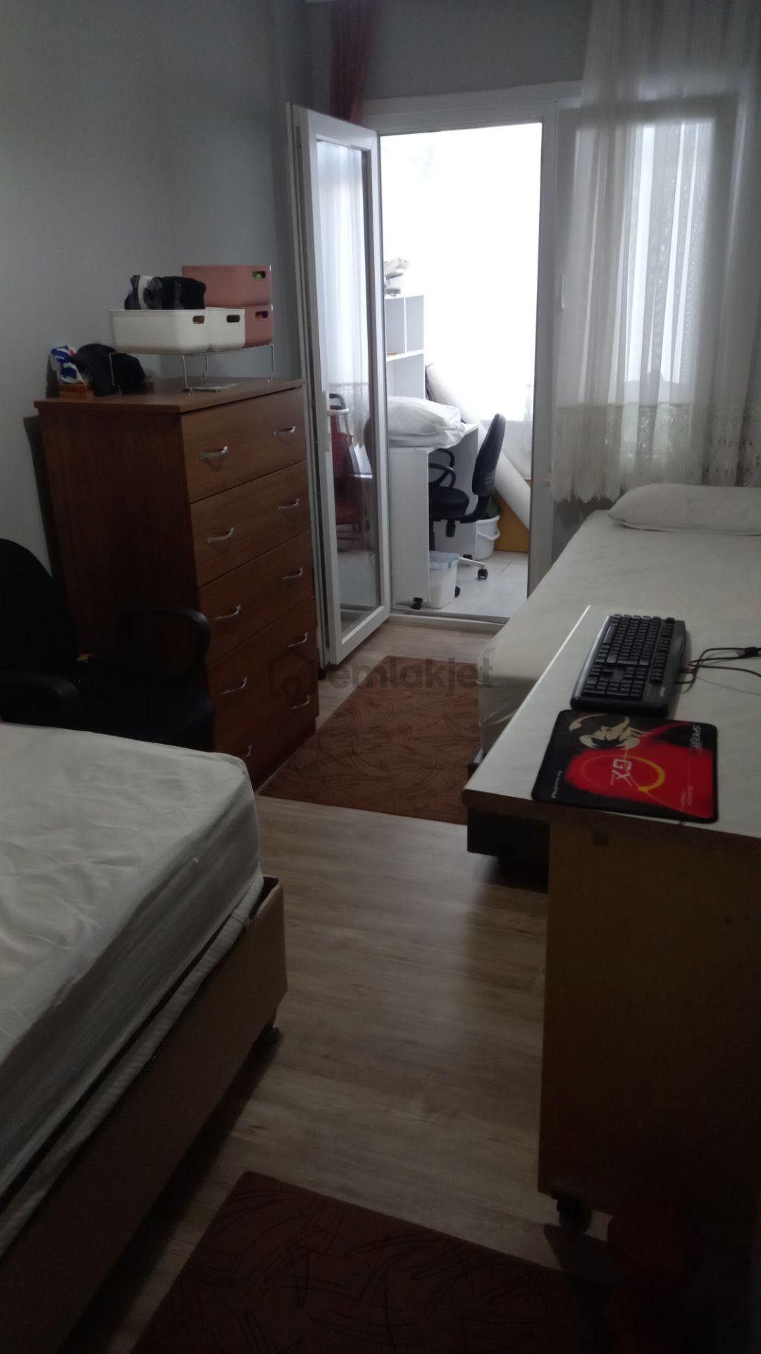 Ayvalık Sarımsaklıda Sahibinden Satılık 2+1 Daire - 3
