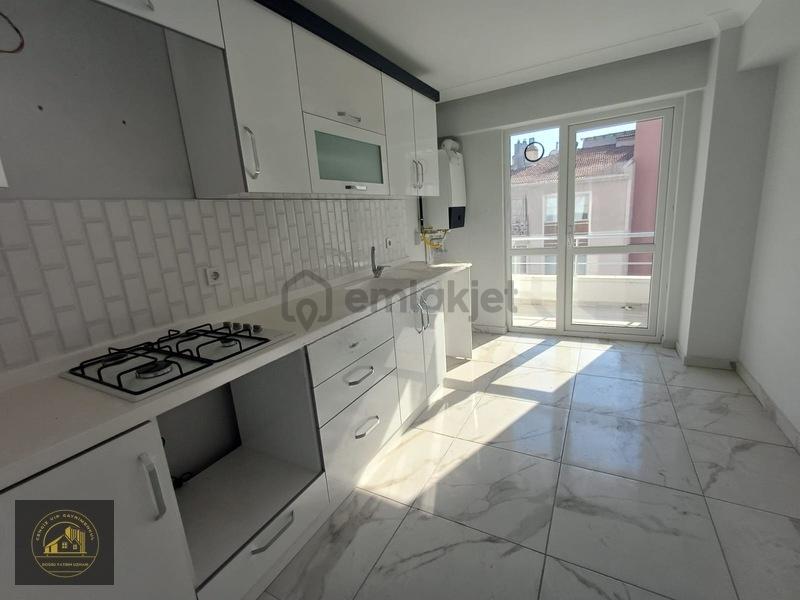 3+1 - Sıfır - Ara Kat - Ankastre - Güney Cephe-asansör - 15