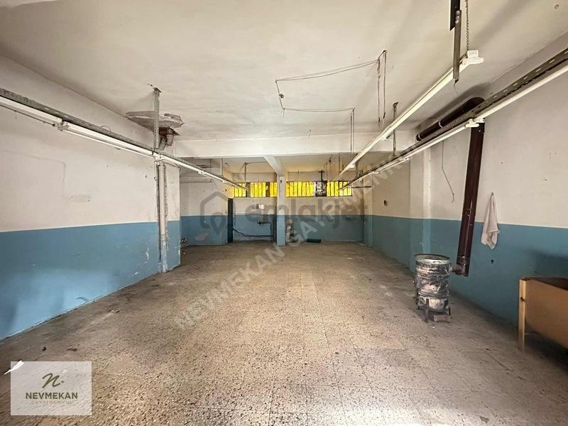Nevmekan'dan Merkezi Konumda Giriş Kiralık 100m2 Dükkan - 2