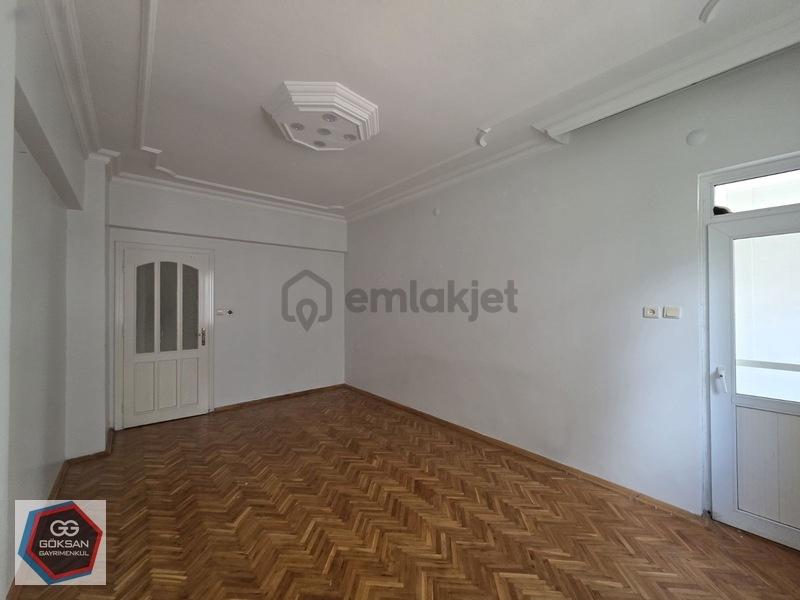 Duisburg Bulvarında Kiralık Daire Mükemmel Konum! - 17