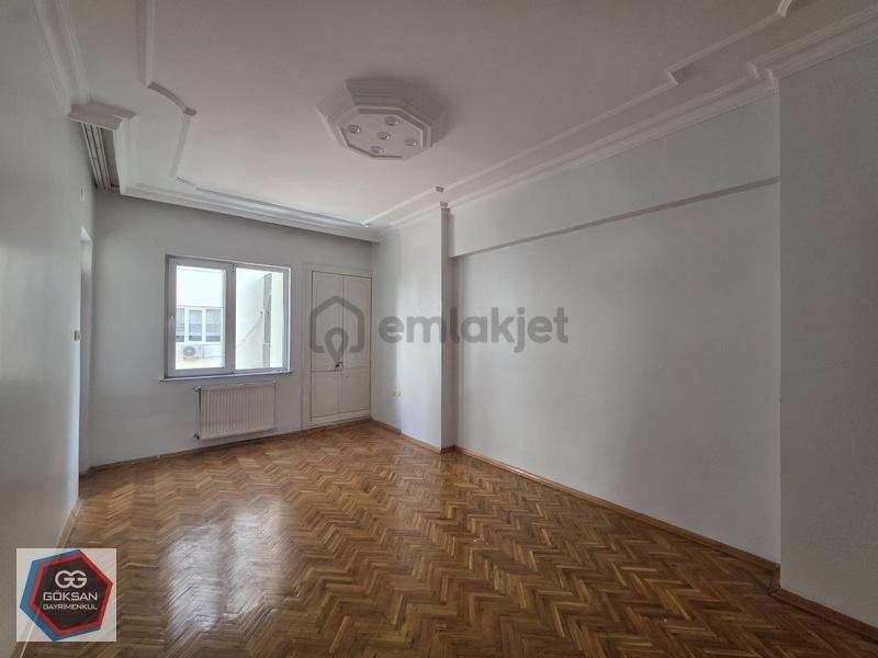 Duisburg Bulvarında Kiralık Daire Mükemmel Konum! - 14