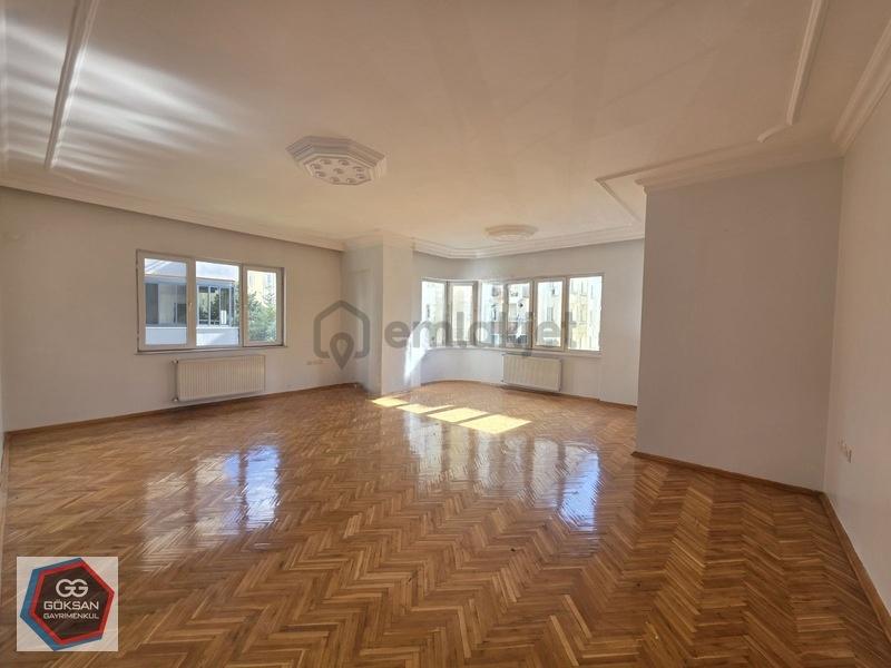 Duisburg Bulvarında Kiralık Daire Mükemmel Konum! - 10