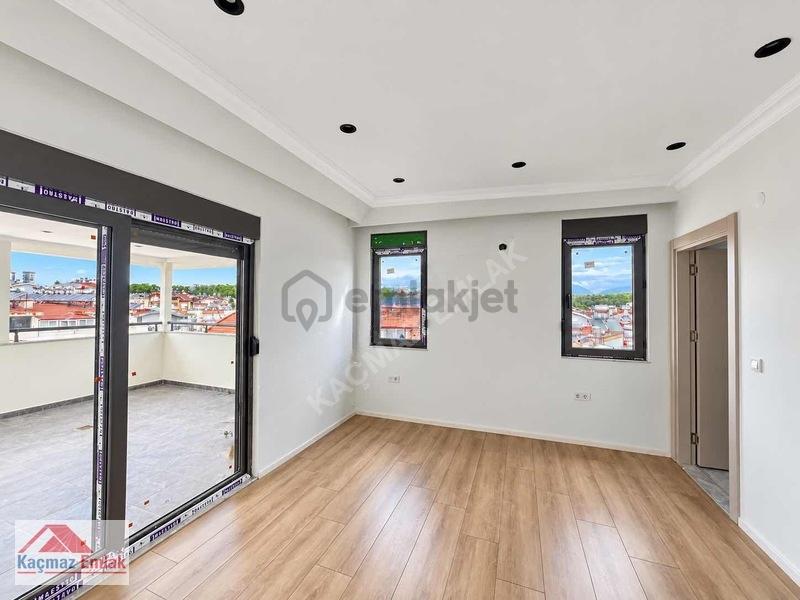 Manavgat Kasaplar'da/ 4+1 / Asansörlü / Satılık Dubleks - 9