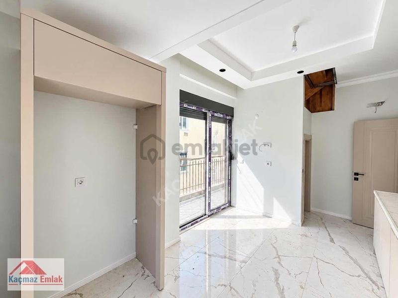 Manavgat Kasaplar'da/ 4+1 / Asansörlü / Satılık Dubleks - 3